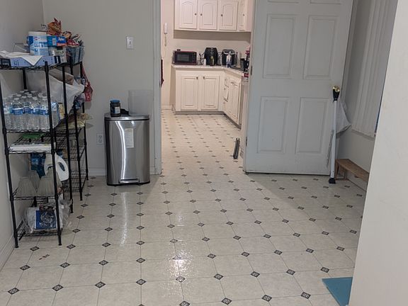 Mud room