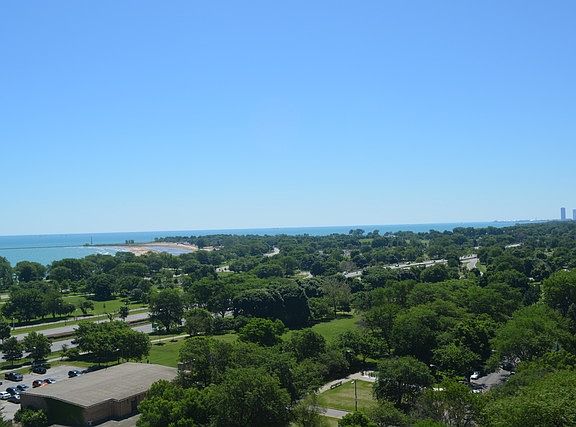 3rd image of 4950 N Marine Dr APT 409
