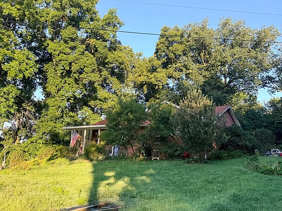 2nd image of 12827 Ridge Rd