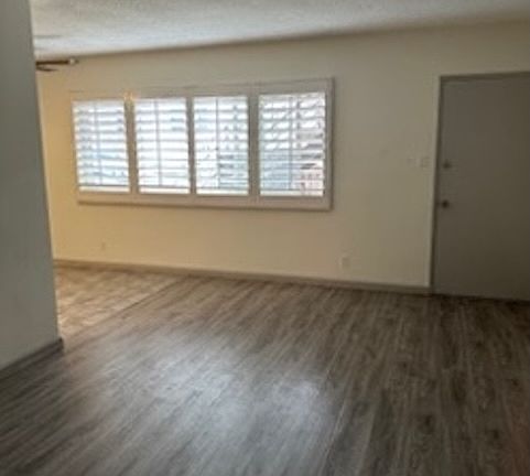 2nd image of 836 E Grand Ave #2