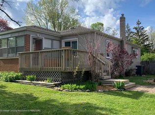 1729 Haslett Rd, East Lansing, MI 48823