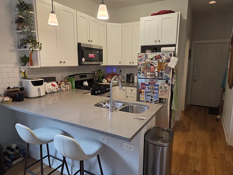 1311 N Western Ave #2R — Photo 9
