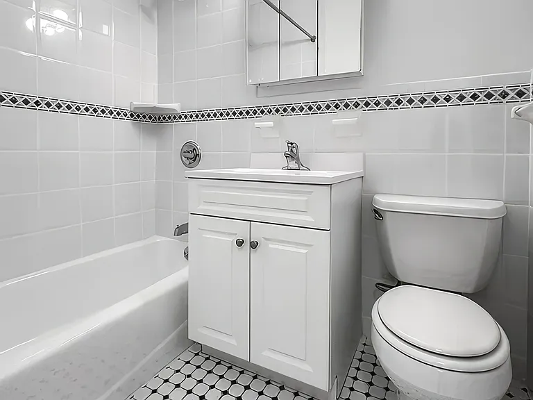 4 Park Ave #11O — Photo 9