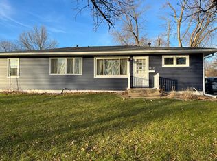 2602 Friendship St, Iowa City, IA 52245