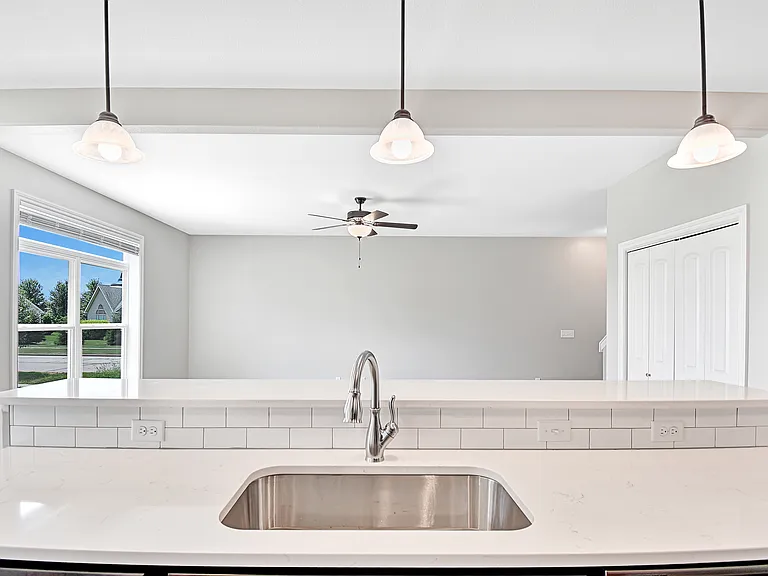 1202 Heather Dr #C — Photo 3
