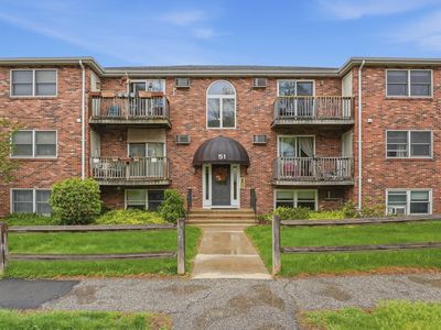 51 Alvarado Ave APT 204, Worcester, MA, 01604