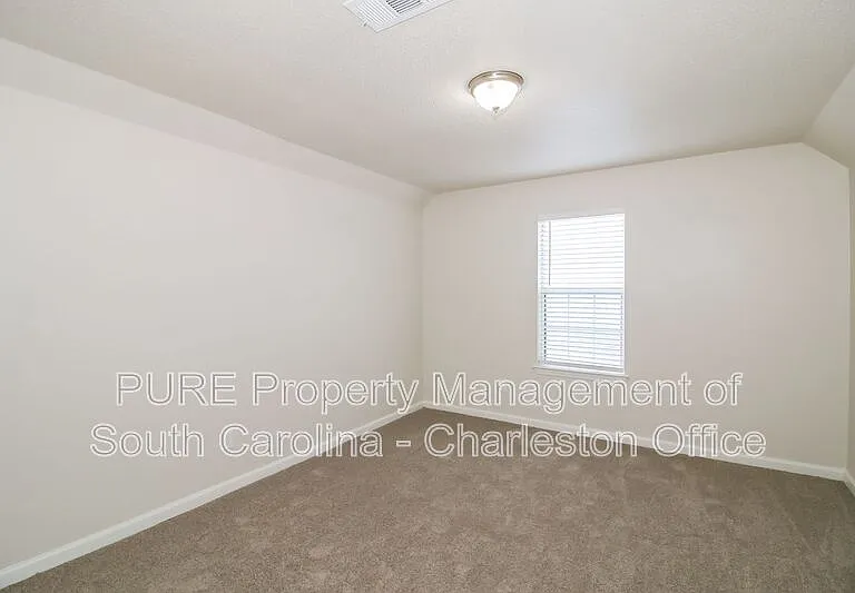 312 Macgregor Dr — Photo 13