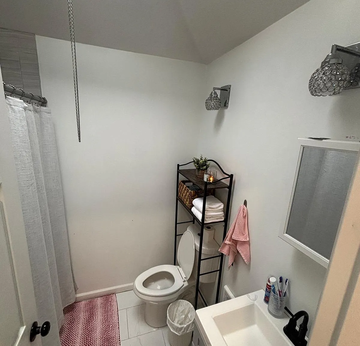 2 bed, 800 sqft, $1,350 — Photo 4
