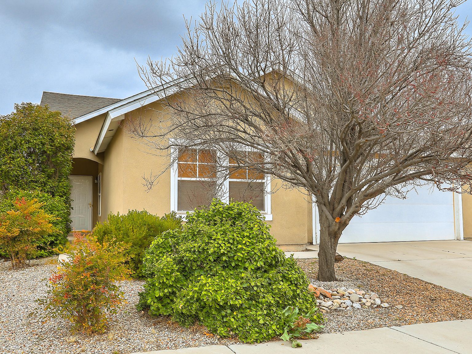 6215 Avenida Madrid NW, Albuquerque, NM 87114 Zillow