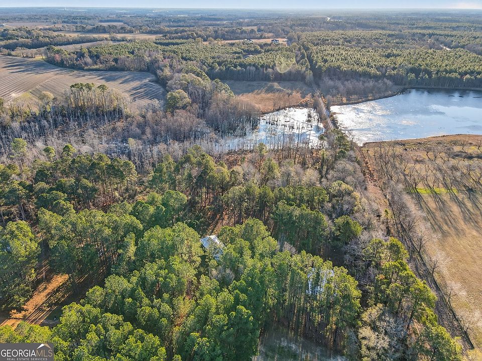 1st image of 195 Creekside Way