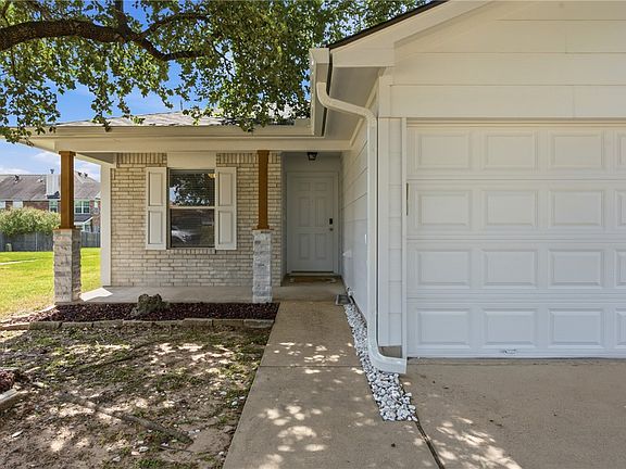 4th image of 4330 Spring Garden Dr
