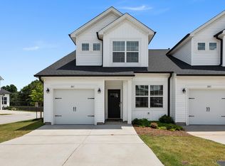 201 Jackpine Dr, Greer, SC 29651