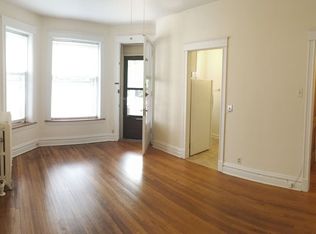 5440 N Winthrop Ave #42-1E, Chicago, IL 60640