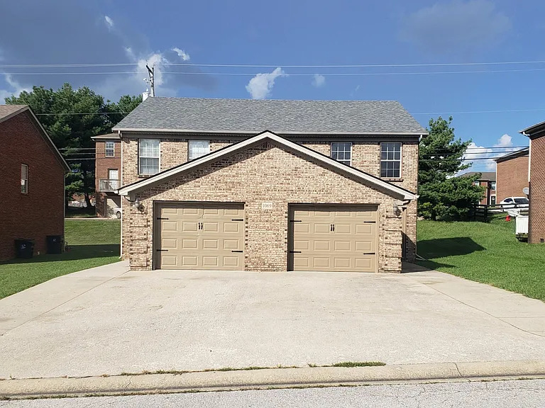1069 Merrick Dr #1 — Photo 1