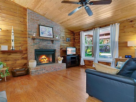 4th image of 14126 Winterset Dr
