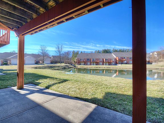 4th image of 563 Palmer Ct