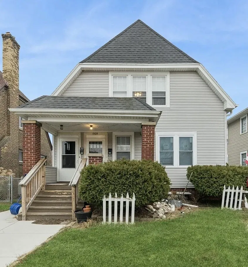 1 bed, 1.0 bath, $895 — Photo 1