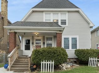 1909 Thurston Ave, Racine, WI 53403