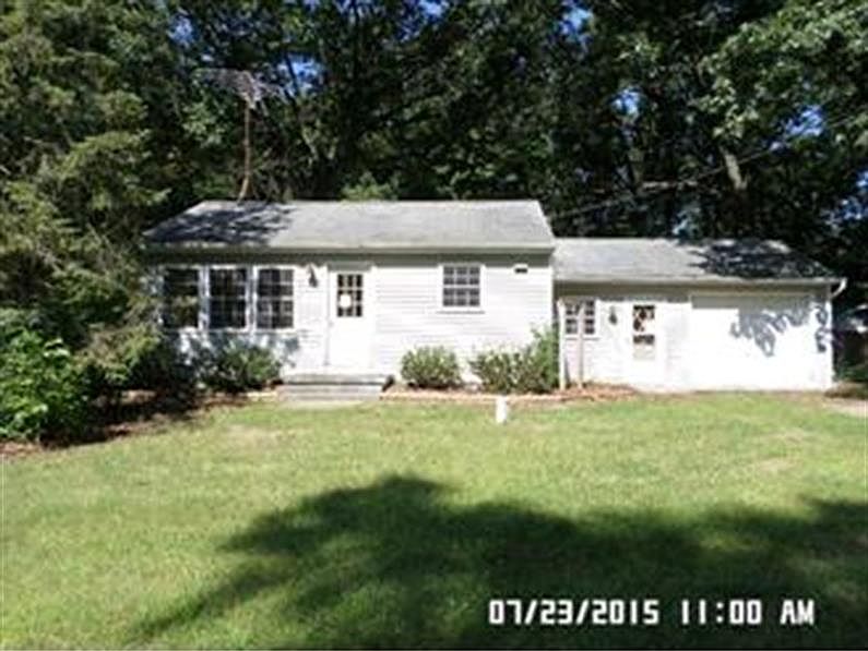 1st image of 56840 Sunnyside Dr