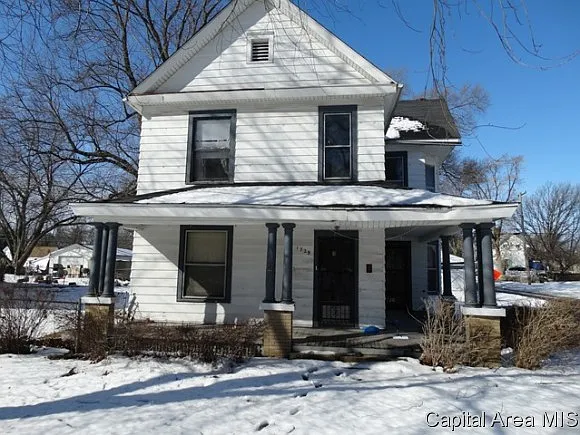 1729 N 8th St photo 1