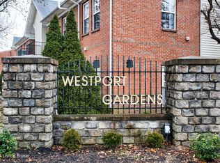 1110 Westlynne Pl UNIT 4, Louisville, KY 40222