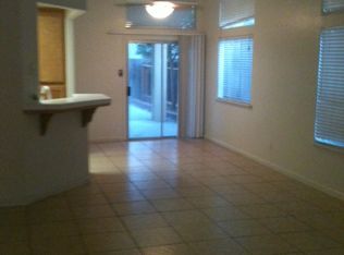 5717 W Vartikian Ave, Fresno, CA 93722