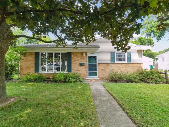 4900 Woodlyn Dr, Lansing, MI 48910