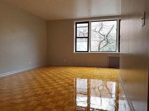 2nd image of 210 W 251st St APT 3G