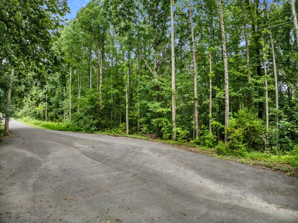 4672 Heath Rd, Nashville, TN 37221