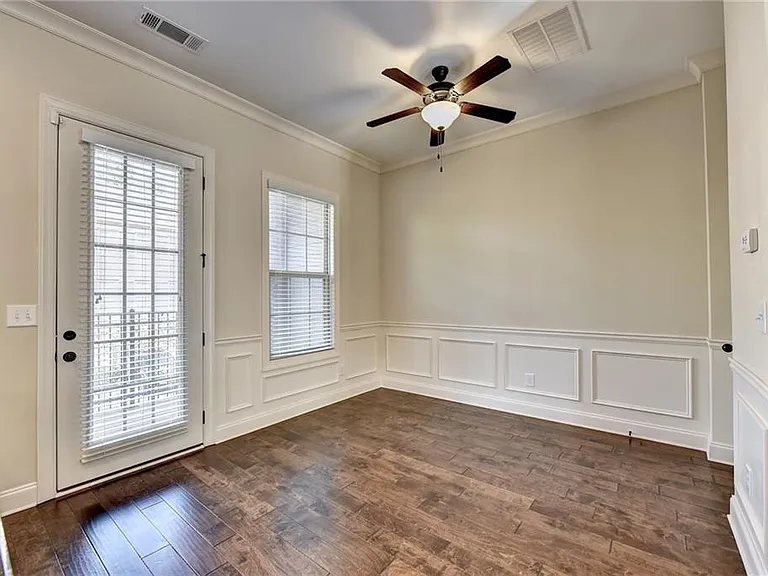 2448 Tenor Ln — Photo 37