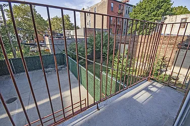 Rented by Level Group