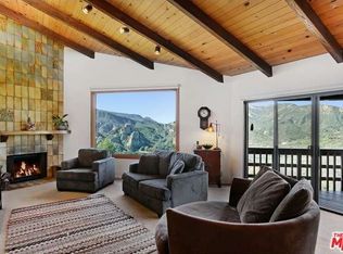 2717 Halsey Rd, Topanga, CA 90290