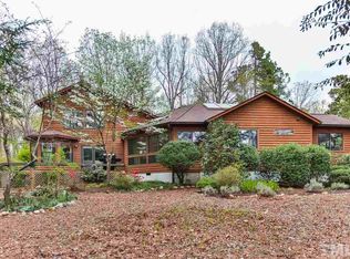 8823 Drew Ln, Chapel Hill, NC 27516