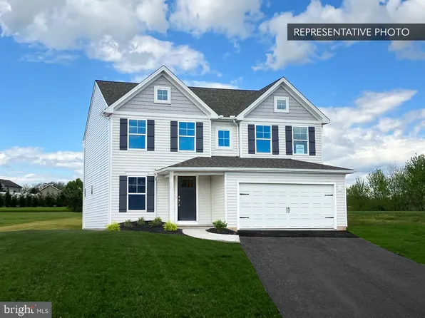 Emily Plan At The Seasons, Dover, PA 17315