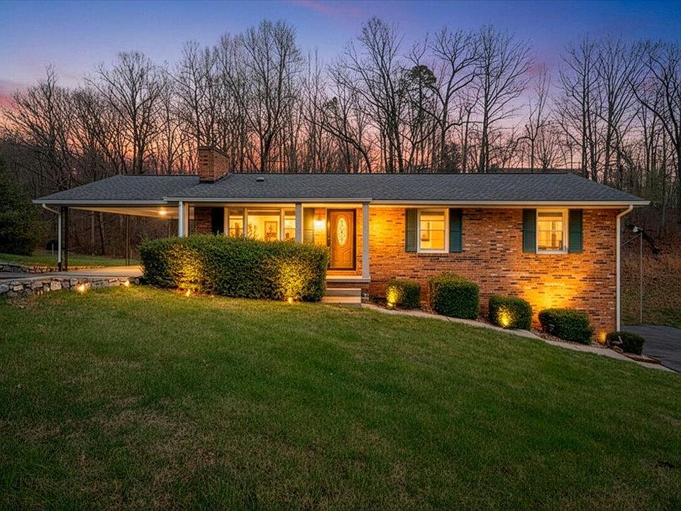1st image of 318 Fairfield Ln