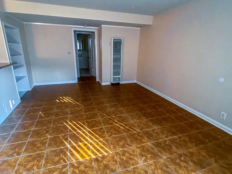 250 Cliff Dr — Photo 14