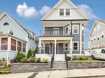 34 Cohasset St #2, Roslindale, MA, 02131
