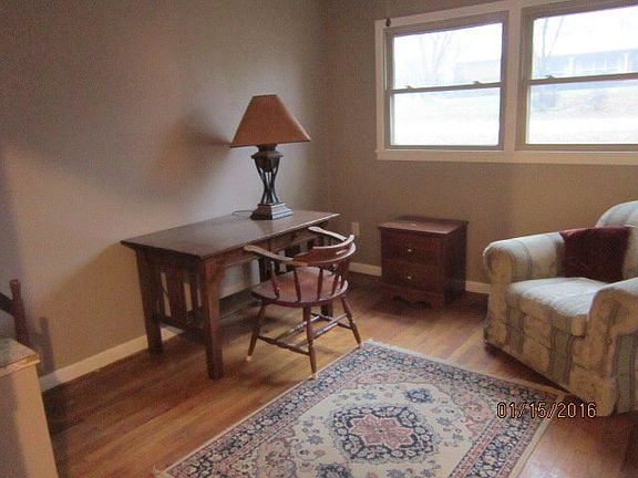 4th image of 106 Barksdale Dr