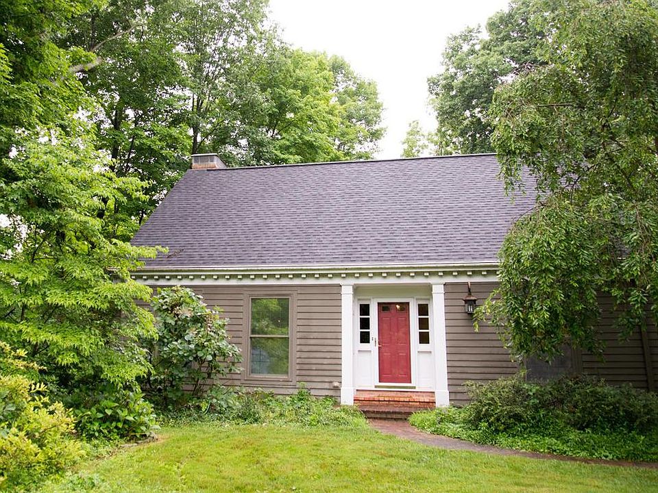 1st image of 101 Oakhill Dr