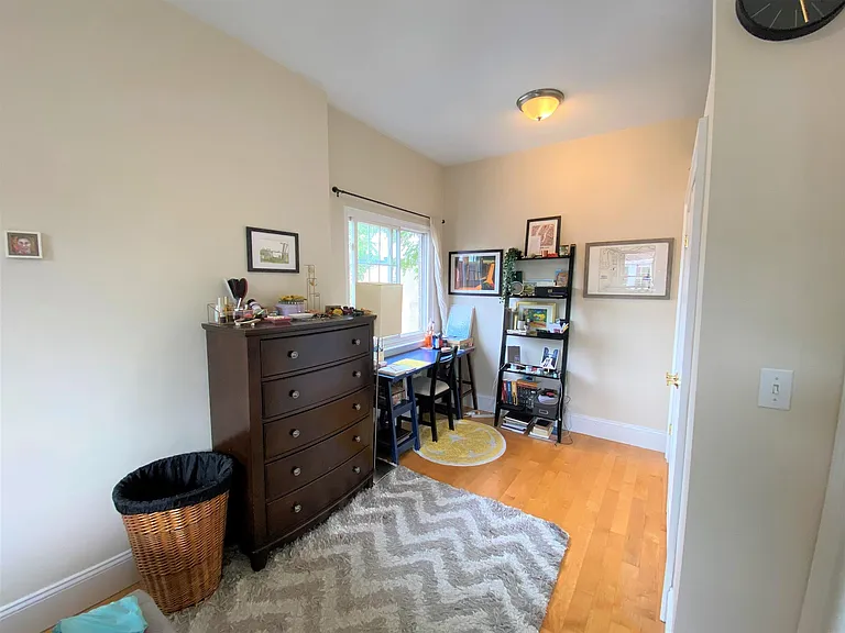 281 Harvard St #4 — Photo 5