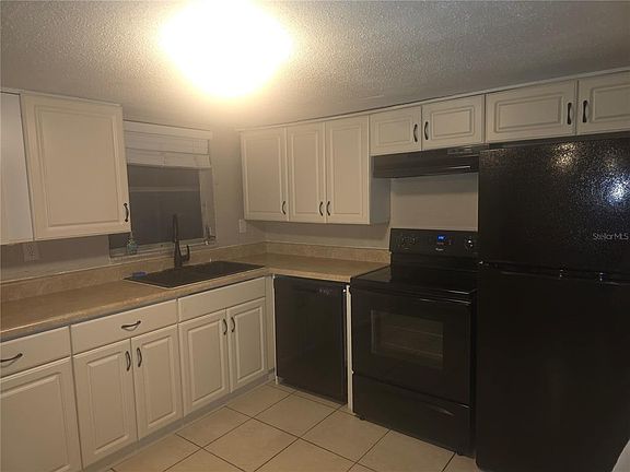 3rd image of 9240 Sterling Ln