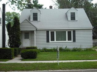 242 Anderson Ave, Croswell, MI 48422