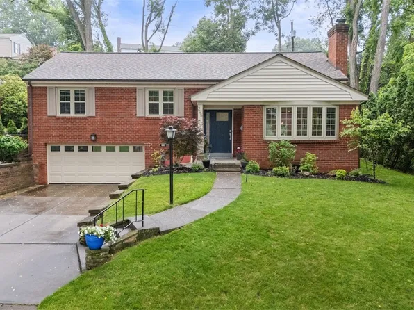 295 Twin Hills Dr, Pittsburgh, PA 15216