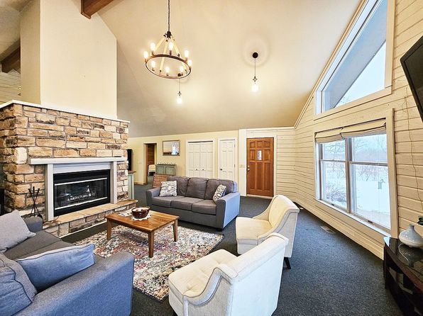 5140 W Us Highway 20, Galena, IL 61036