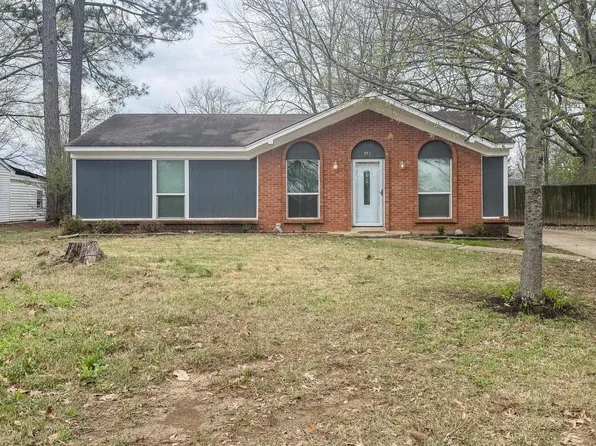 851 Greencliff Rd, Collierville, TN 38017