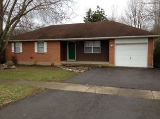 1434 Crestview Dr, Radcliff, KY 40160