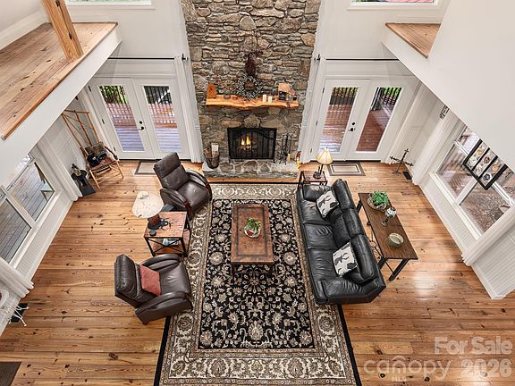 15th image of 420 Chimney Rock Dr