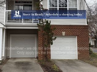 13152 Marcey Creek Rd, Herndon, VA 20171