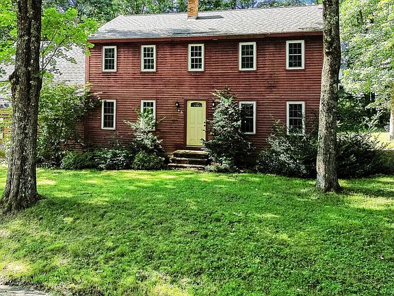 2nd image of 13 Eastview Drive