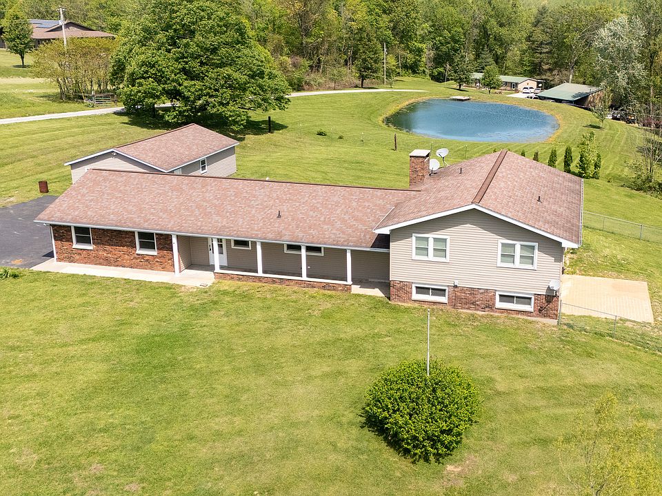 1st image of 1040 Skyline Dr